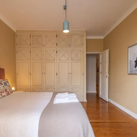 Apartament Principe Real Spacious Delight By Innkeeper