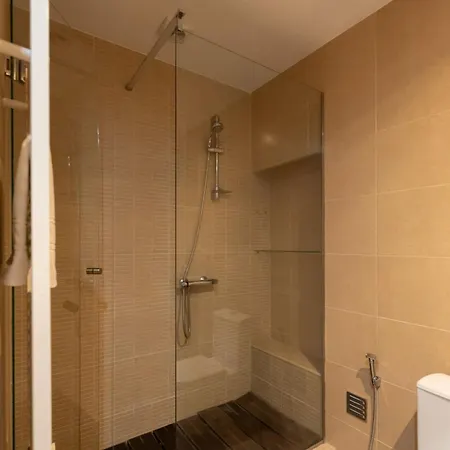 Principe Real Spacious Delight By Innkeeper Lizbona